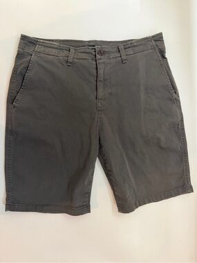 Lucky Brand Men’s Chino Shorts Size 31 Charcoal Gray Flat Front